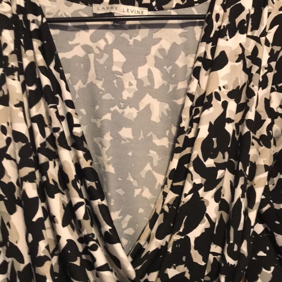 Slimming casual blouse. M - Picture 5 of 5